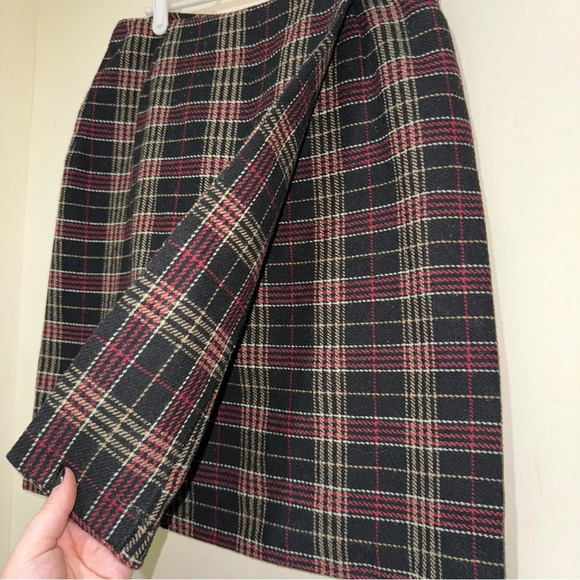 Women’s Vintage Wool Plaid Wrap Mini Length Preppy Formal Hoilday Skirt Size: 9 - Picture 5 of 15